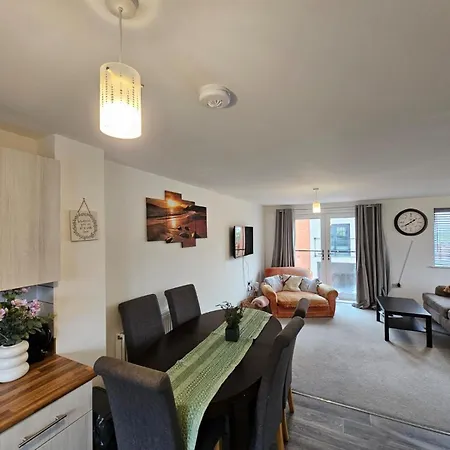 Modern 3 Bedroom Town House Ipswich Exterior photo
